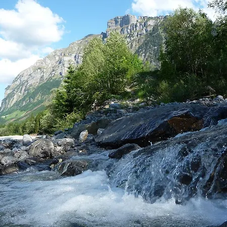 Konukevi Dorfgasthof Adler 3*