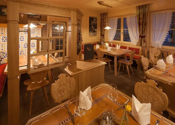 Gasthuis Dorfgasthof Adler 3*